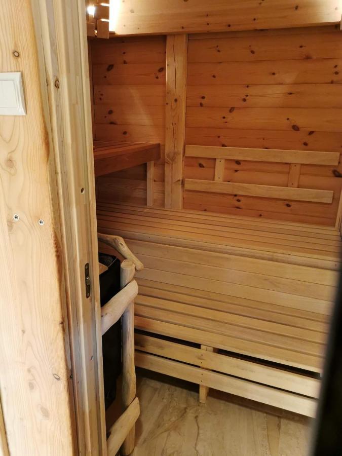 Domek Z Widokiem Sanok Ngoại thất bức ảnh